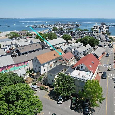 Center Of Town Steps Away Private Deck Lägenhet Provincetown Exteriör bild
